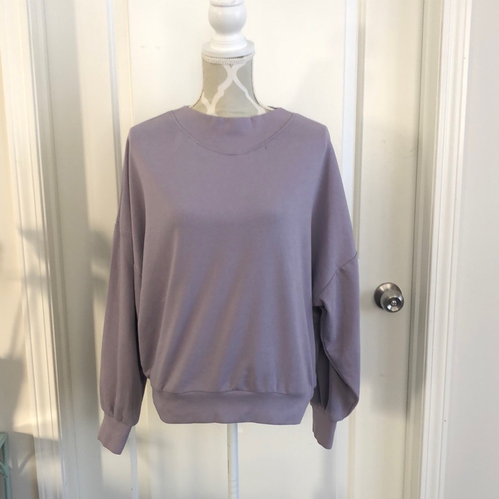 Jacqueline deyoung purple sweatshirt size large